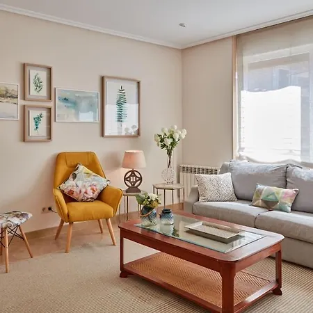 Casa Condomina Nyaraló *