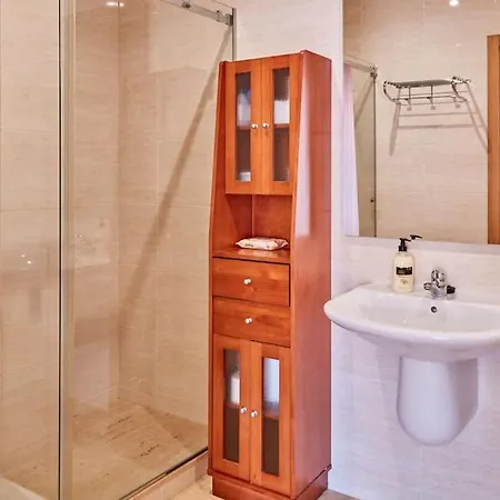 Casa Condomina Nyaraló Amés