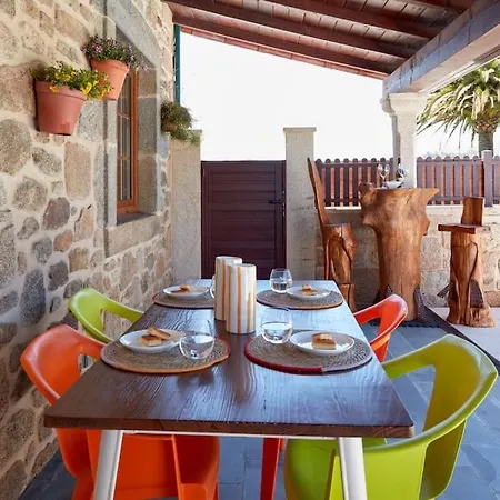 Casa Condomina Amés